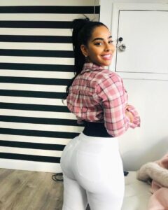 Ngerengere Escorts