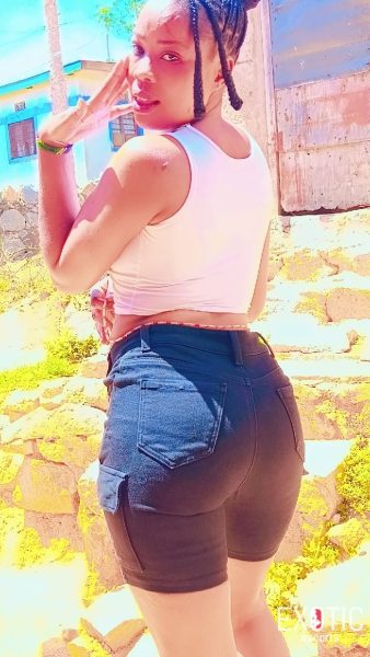 Joyce, escort in Mwanza Town, Tanzania (photo 4)