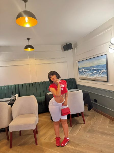 Karen🌹 — 11