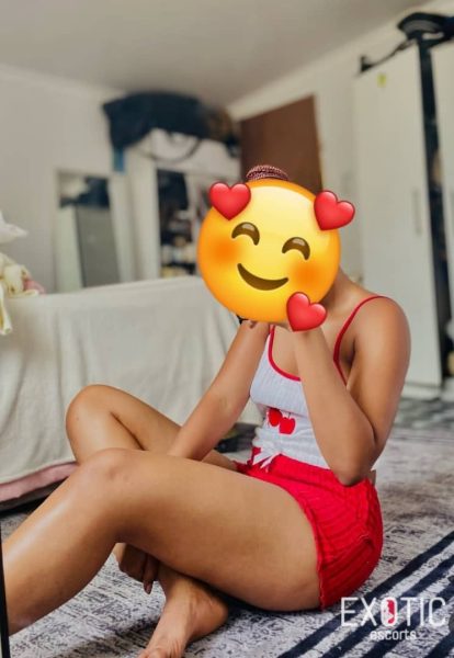 Zarina, escort in Makumbusho, Tanzania
