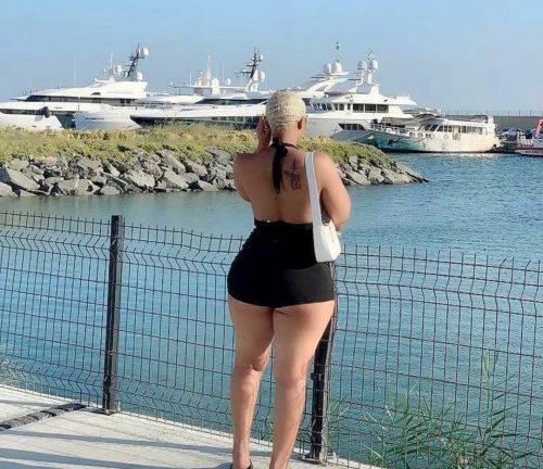 Lola — 2