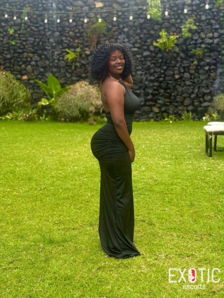 Naima, escort in Kijitonyama, Tanzania (photo 2)