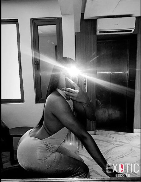 Momo, escort in Dar es salaam Town, Tanzania (photo 4)
