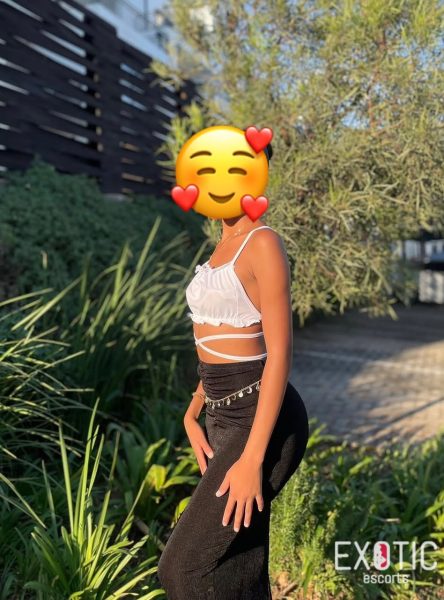 Vanessa, escort in Sinza, Tanzania (photo 3)