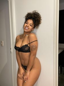 Pretty escorts