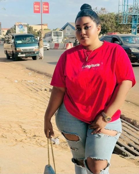 Lizzy Kipenzi — 3