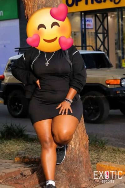 Nelly, escort in Kigamboni, Tanzania (photo 5)