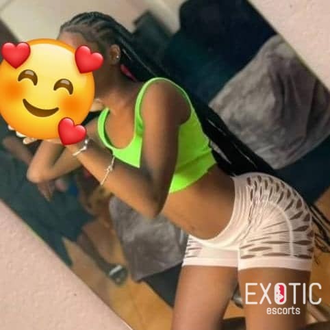 Asnat, escort in Sinza, Tanzania (photo 4)