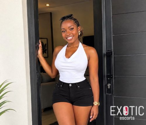 Brinnah, escort in Mwanza Town, Tanzania (photo 2)