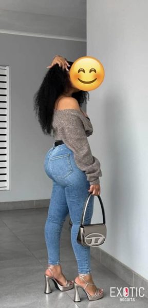 Lilian, escort in Mwanza Town, Tanzania (photo 2)