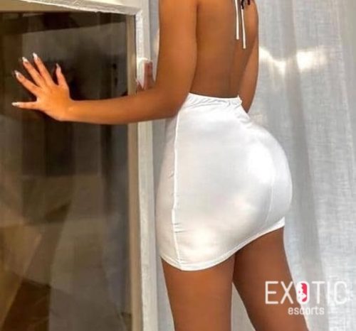 Cathy, escort in Sinza, Tanzania (photo 6)