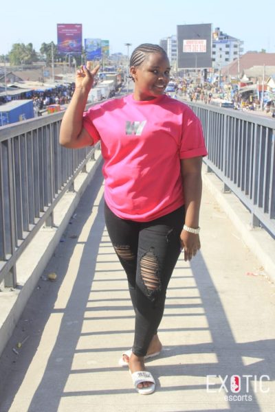 Lizy, escort in Dar es salaam Town, Tanzania (photo 3)