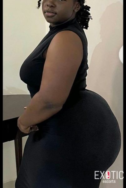 Sasha, escort in Dar es salaam Town, Tanzania (photo 4)